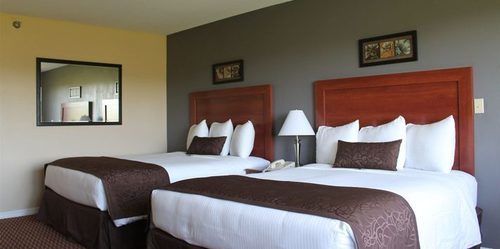 Shenandoah Inn, Major Credit Cards Required For Check In Plymouth Экстерьер фото